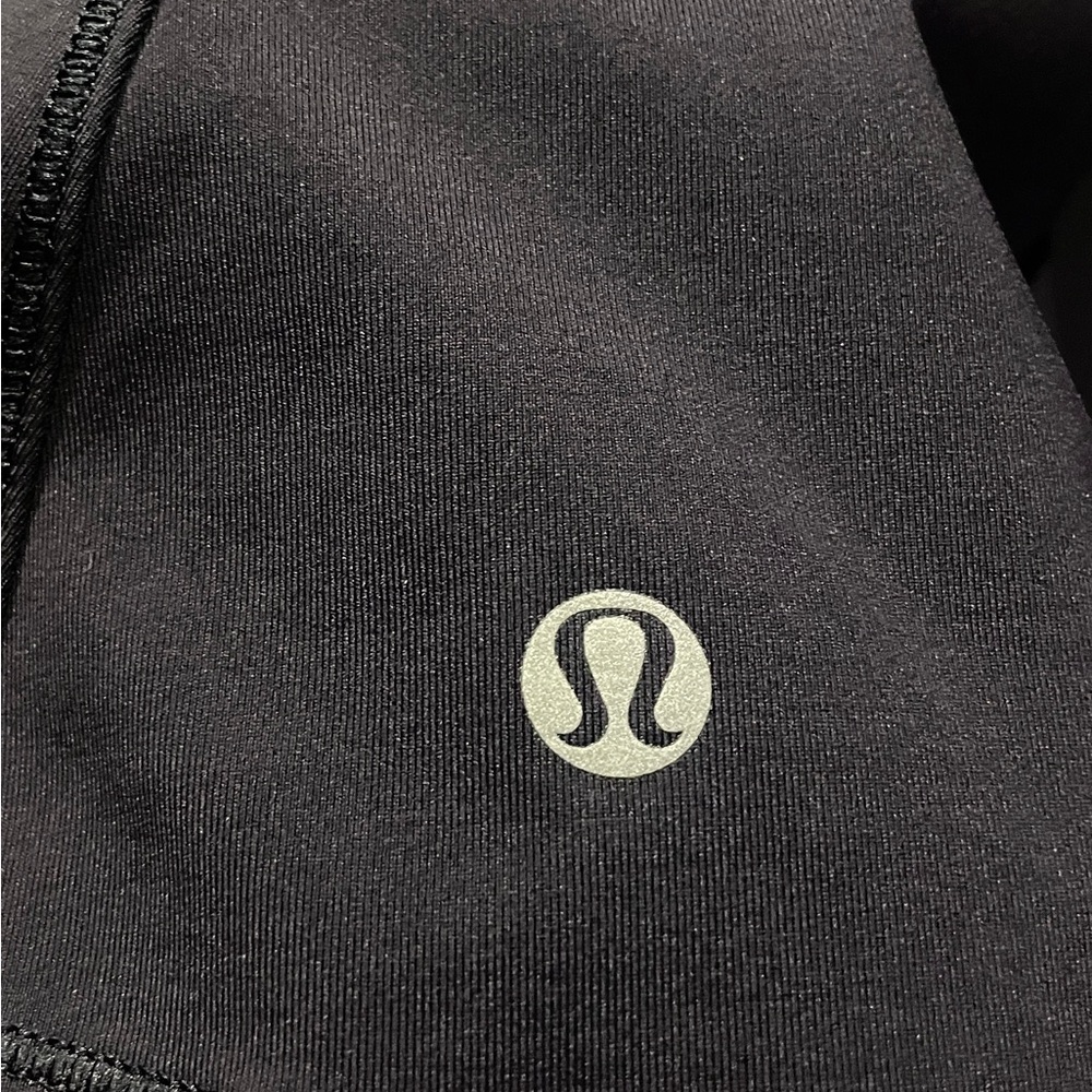 Lululemon Mesh With Me Tank - Picture 6 of 6